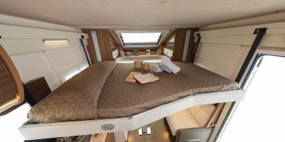 17E150B1AA-D180-CC21-1197-67D5EB4EEF98.jpg